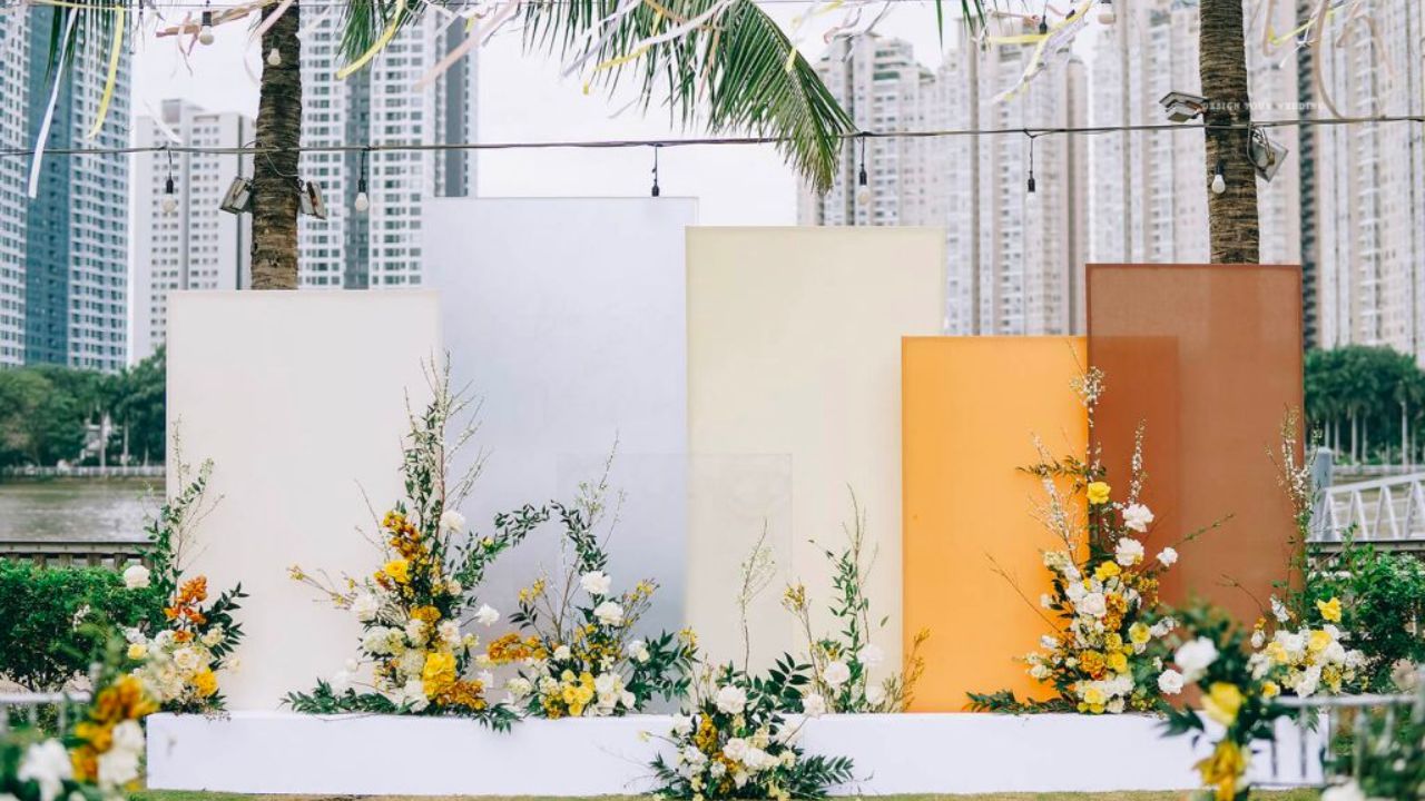 Backdrop là gì? Một số lưu ý khi làm Backdrop sự kiện