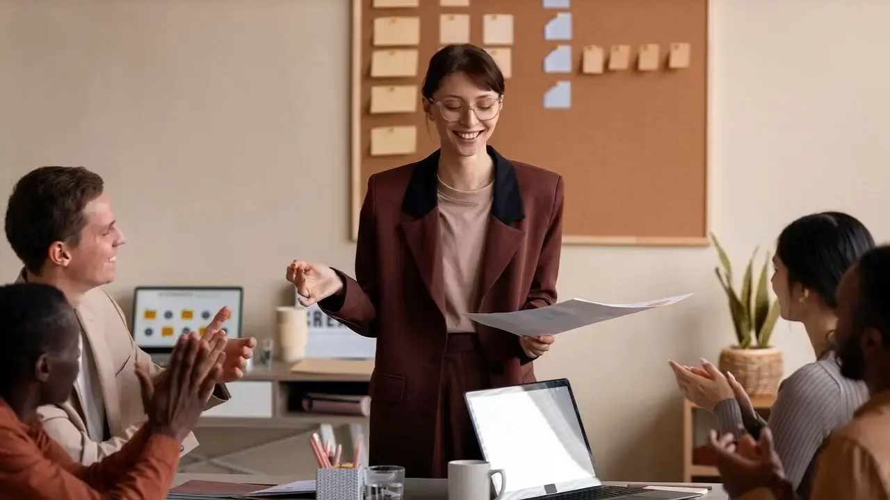 Assistant Manager là gì? 5 kỹ năng để đạt được vị trí dưới một người ...