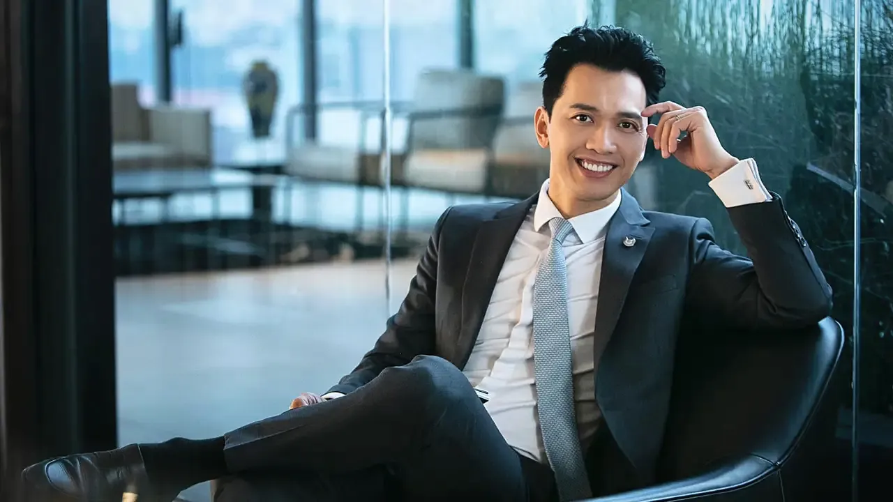 Top Chairman Chairman là gì? So sánh Chairman, CEO và President