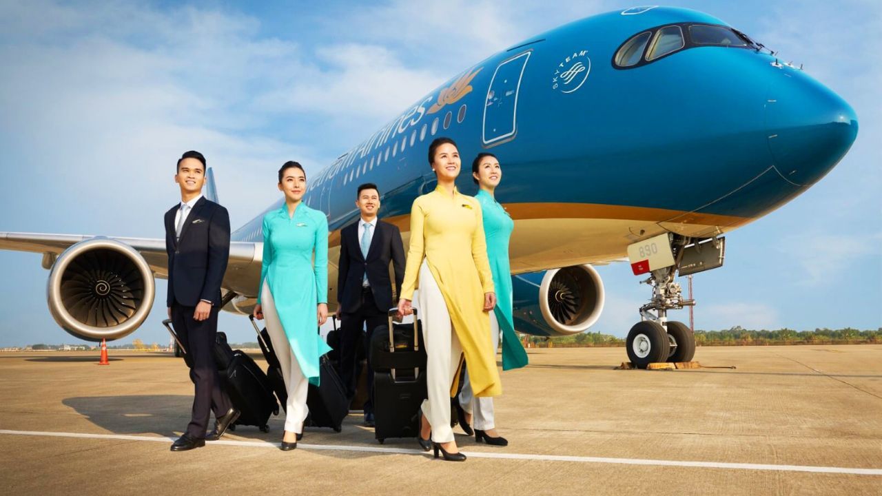 Ngành hàng không điểm chuẩn bao nhiêu, cơ hội nghề nghiệp như thế nào?