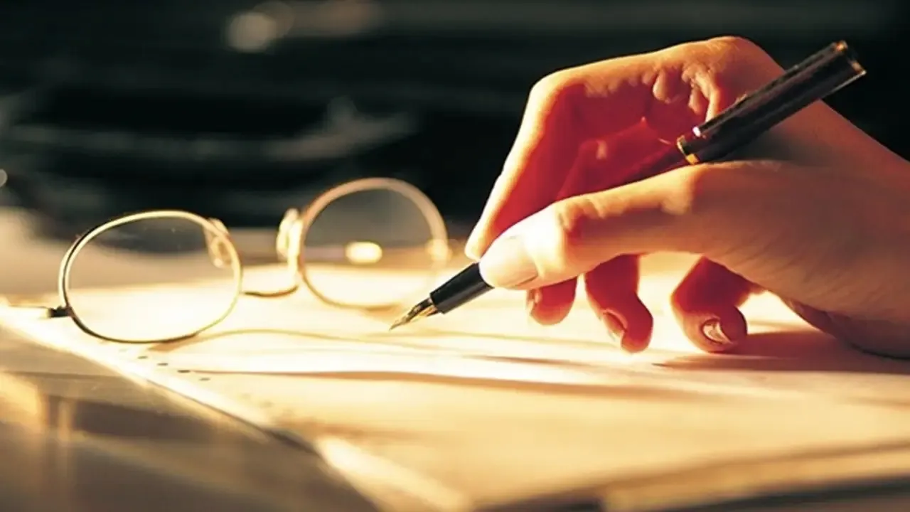 Ngành Văn học là gì? Gợi ý nghề nghiệp phù hợp ngành Văn học