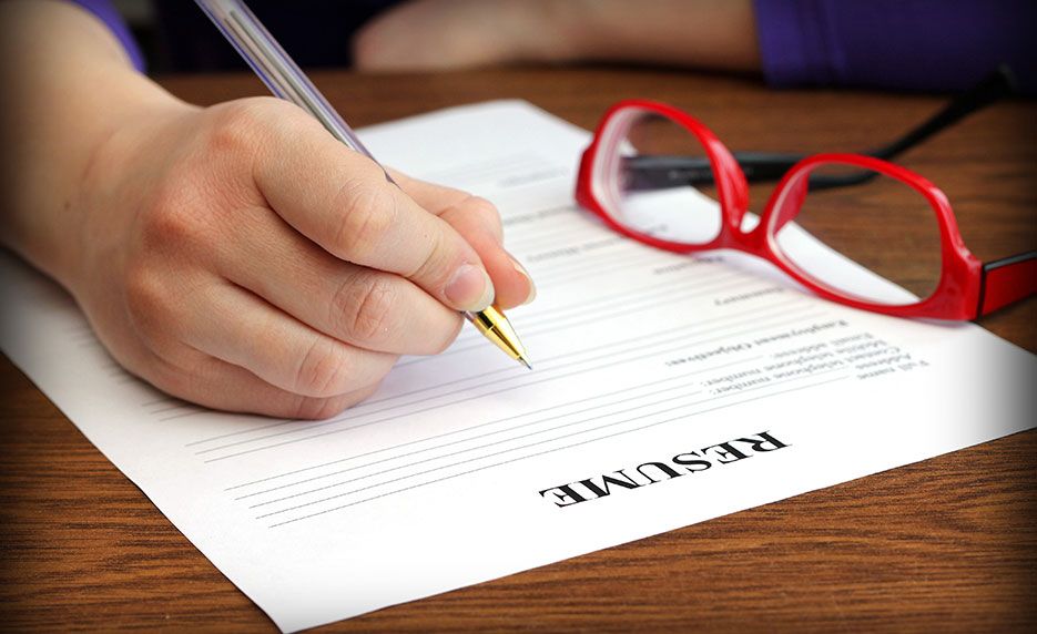 Out ngay “vòng gửi xe”: Hồ sơ ứng viên của bạn có 10 điều này hình ảnh 1 out-ngay-vong-gui-xe-ho-so-ung-vien-cua-ban-co-10-dieu-nay-hinh-anh-1
