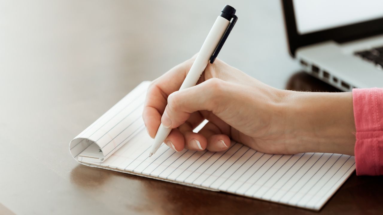 Take note là gì? Bật mí những cách take note hiệu quả, dễ hiểu