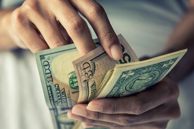 Tìm hiểu các hình thức trả lương phổ biến hiện nay của doanh nghiệp